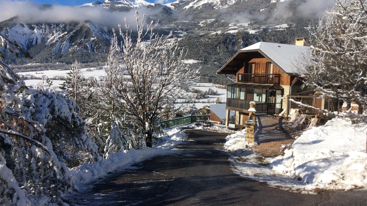 Photo of Outdoor in Enchastrayes