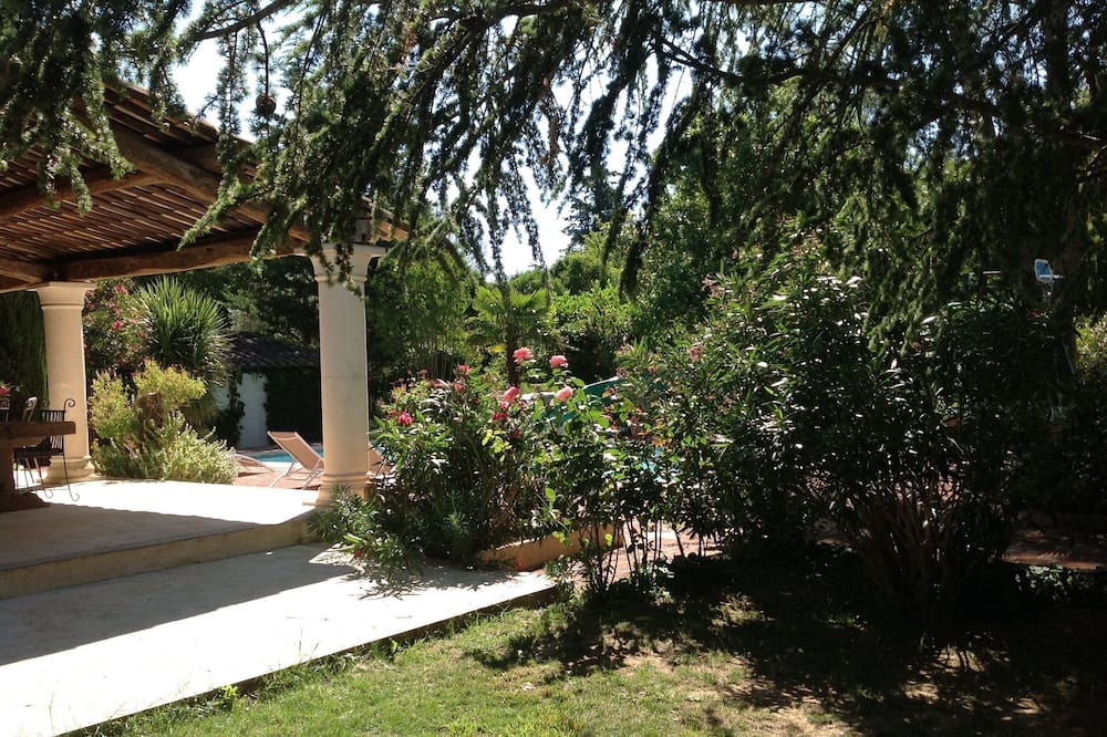 Photo of Outdoor in Le Val