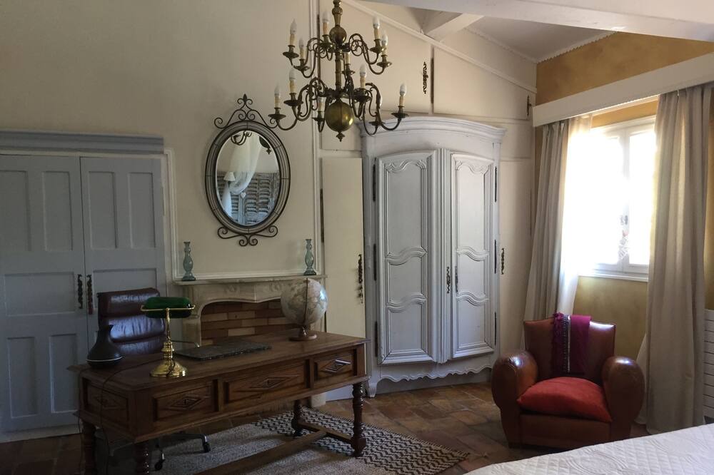 Photo of Bedroom in Le Val