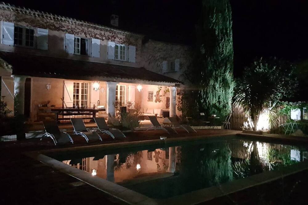 Photo of Outdoor in Le Val