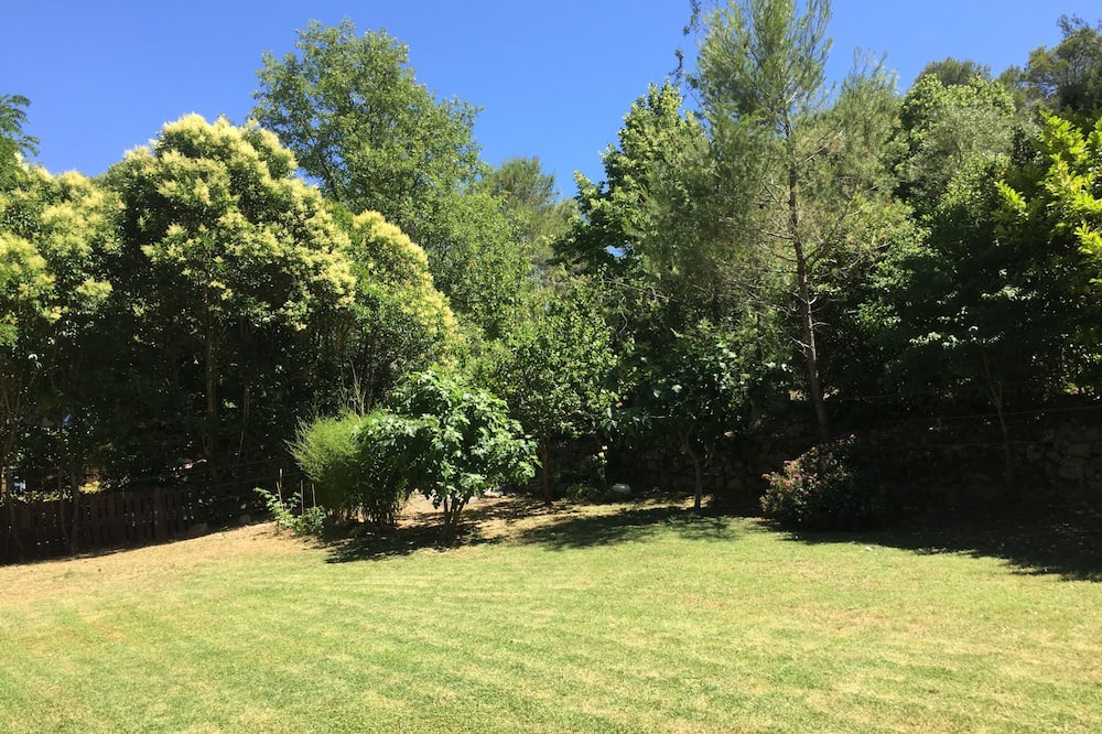 Photo of Outdoor in Le Val