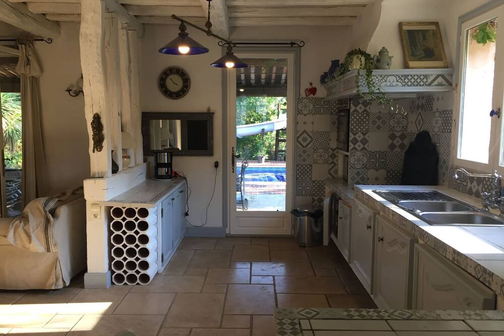 Photo of Kitchen in Le Val