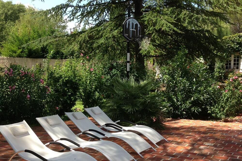 Photo of Outdoor in Le Val