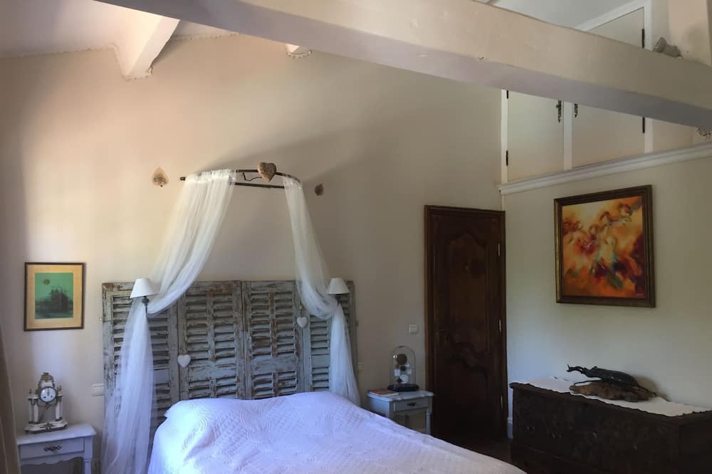 Photo of Bedroom in Le Val
