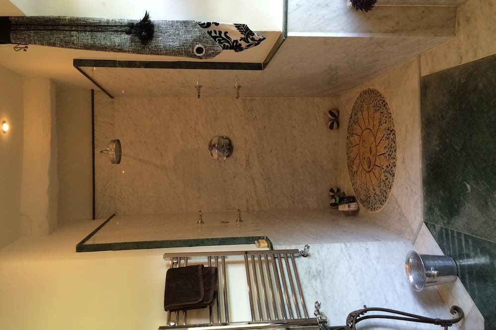 Photo of Bathroom in Vieuzos