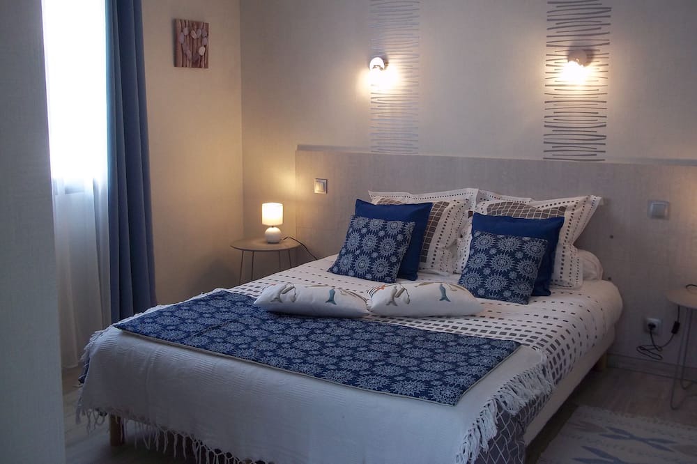 Photo of Bedroom in Ploubalay