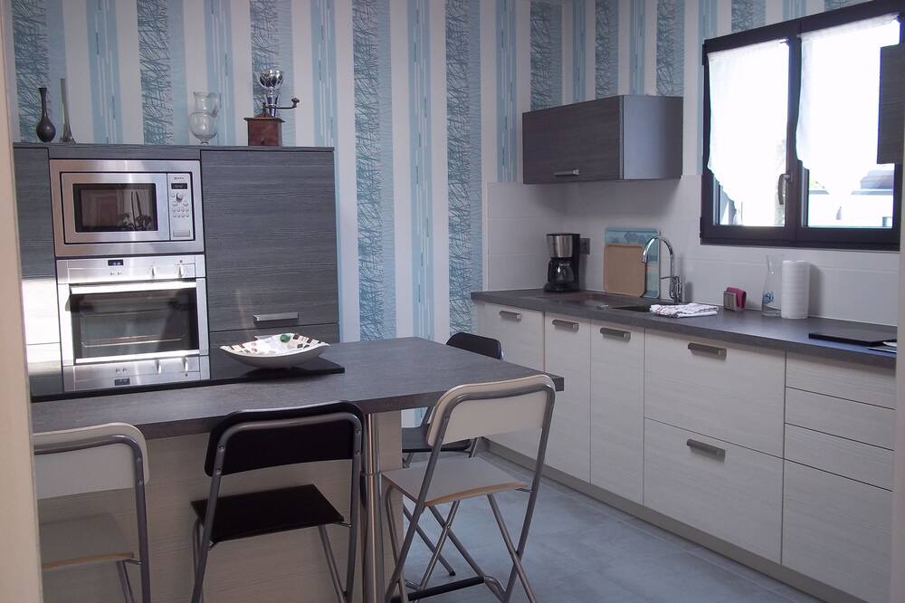 Photo of Kitchen in Ploubalay