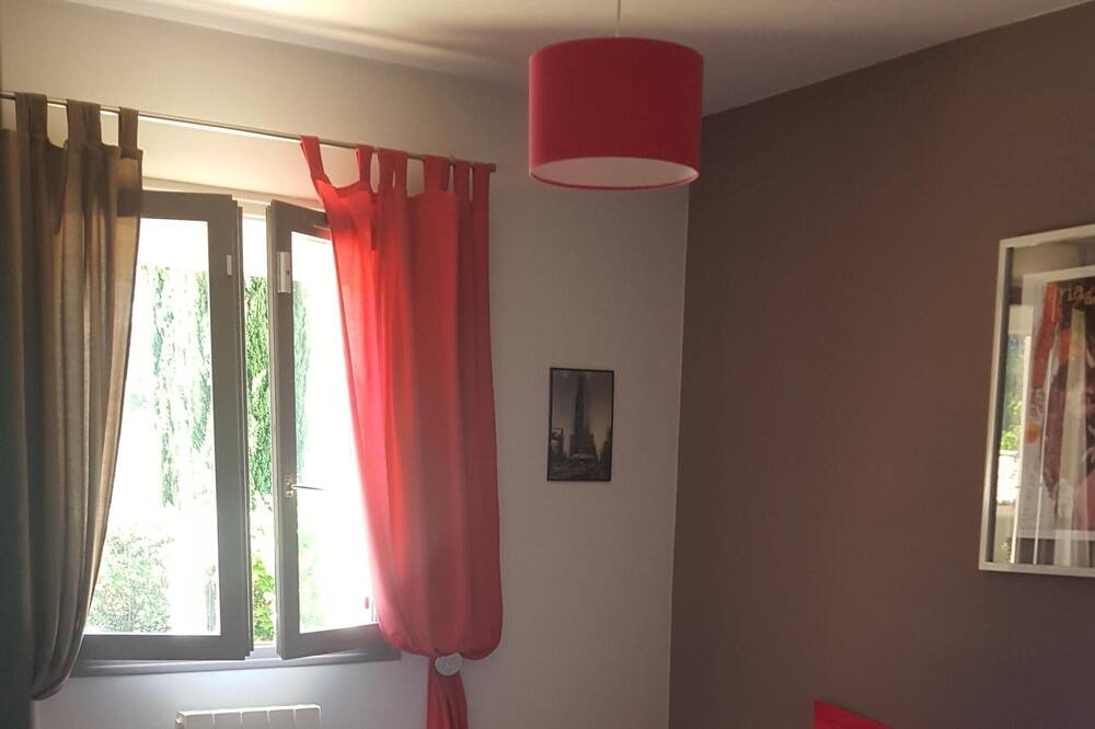 Photo of Bedroom in Le Beausset
