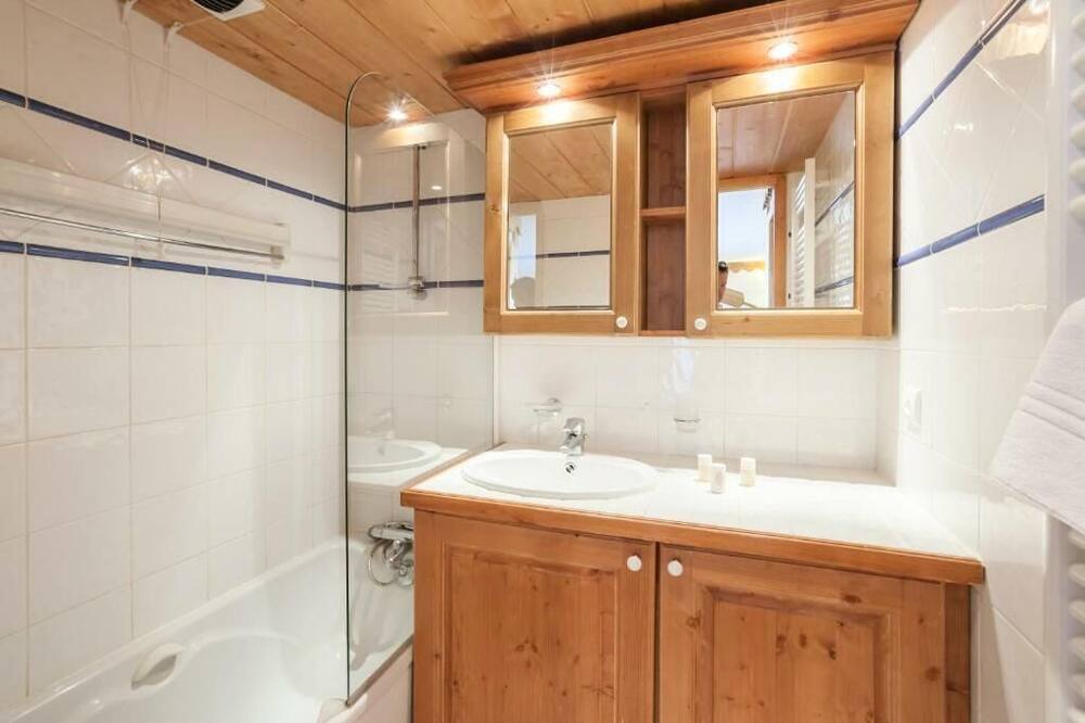 Photo of Bathroom in Val Claret
