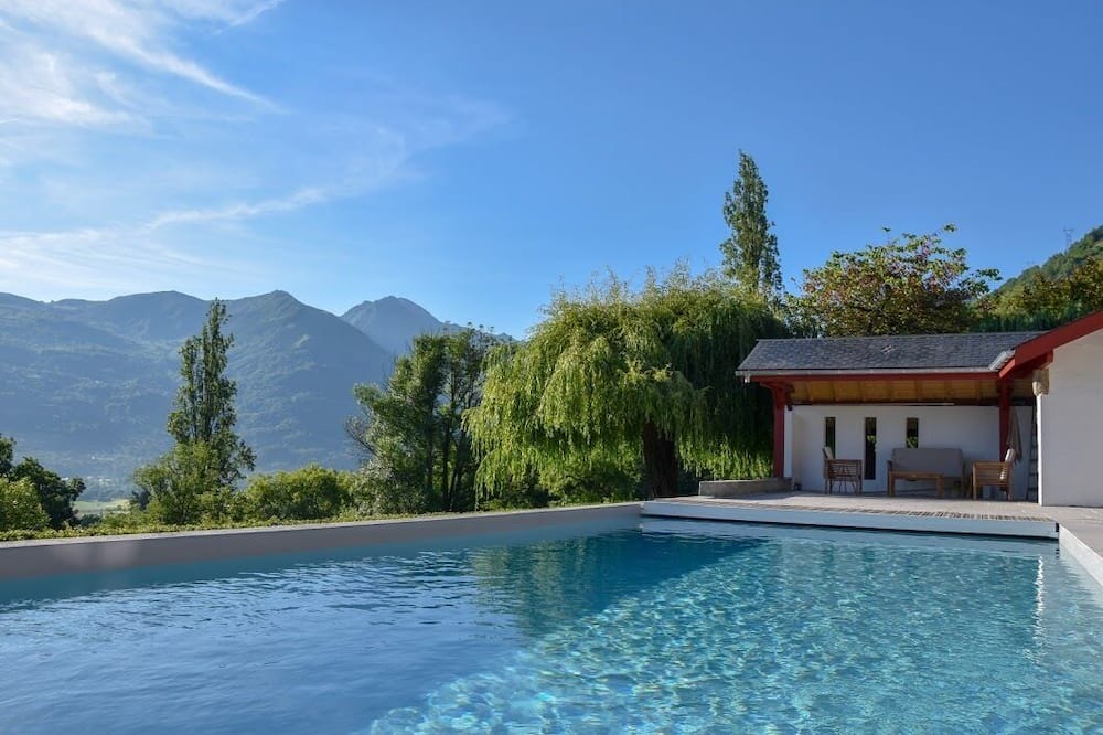 Photo of Outdoor in Saint-Savin