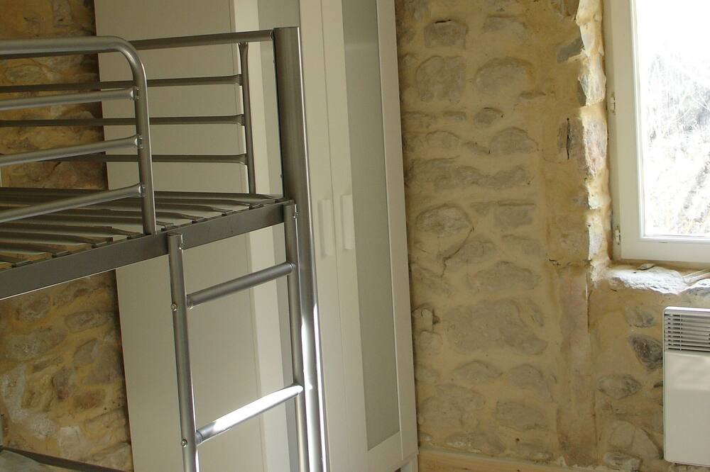 Photo of Bedroom in Aramon