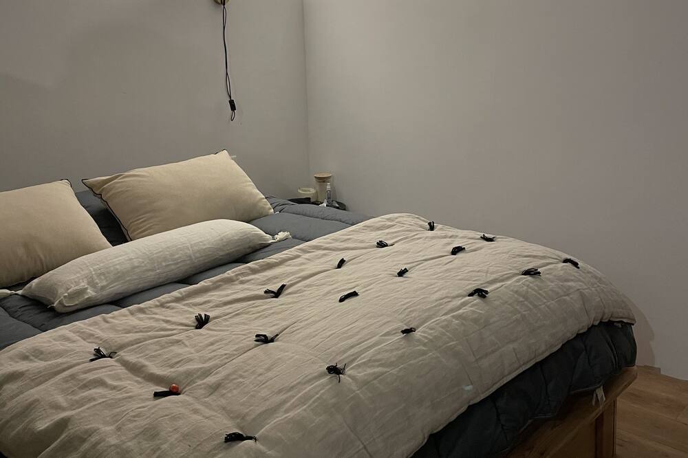 Photo of Bedroom in Aramon