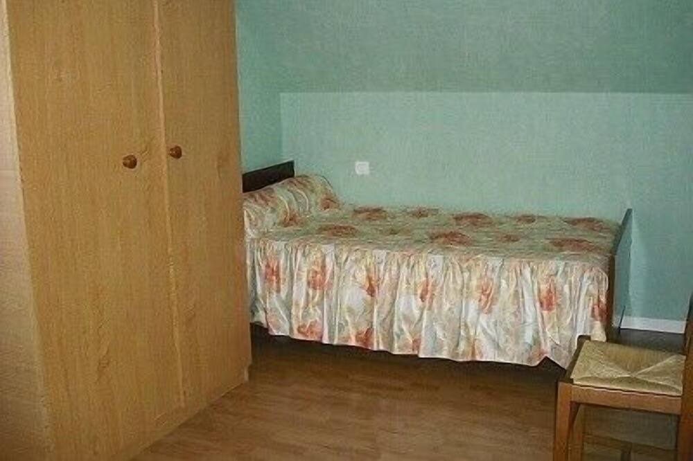 Photo of Bedroom in Peyrouse