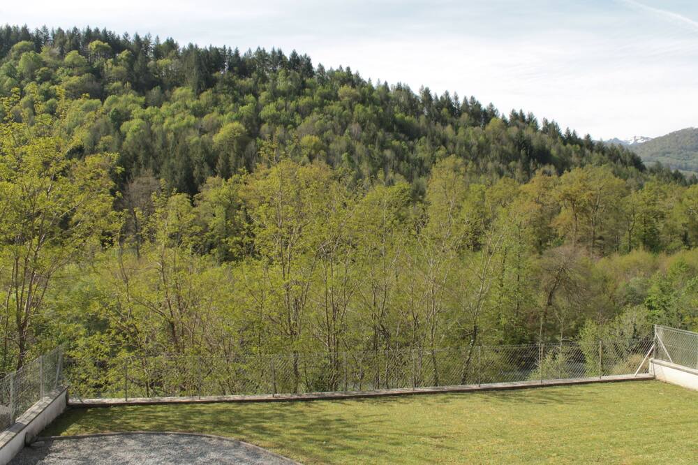 Photo of Outdoor in Peyrouse