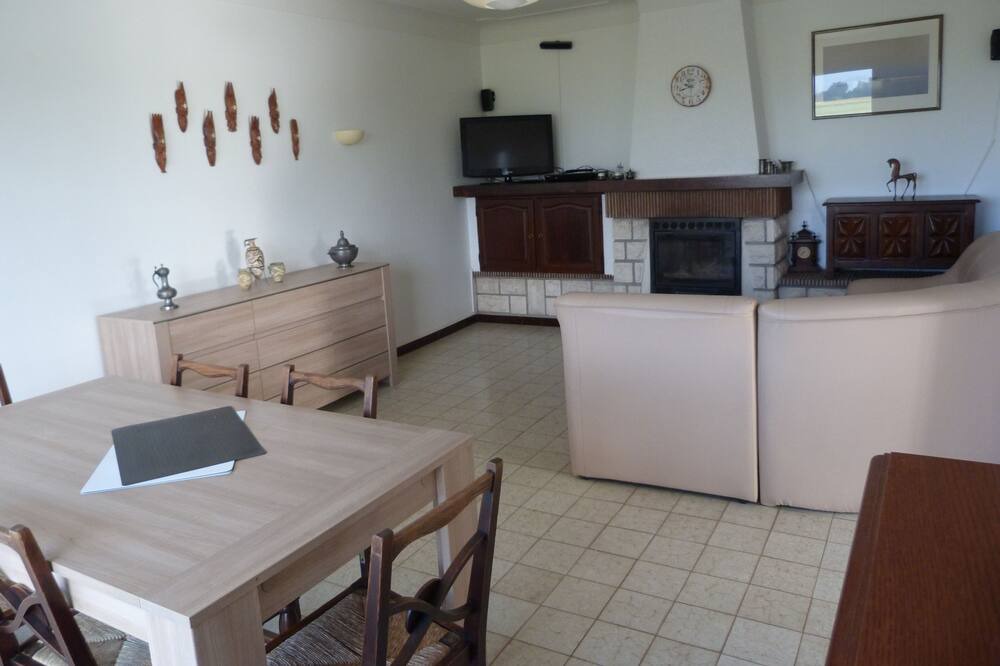 Photo of Kitchen in Vic-en-Bigorre