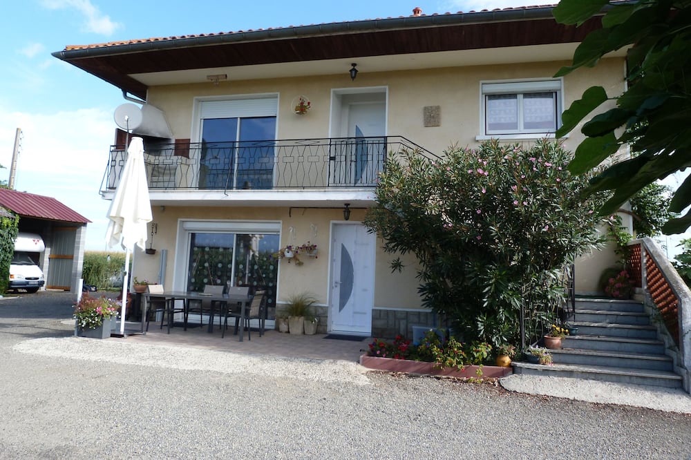 Photo of Outdoor in Vic-en-Bigorre