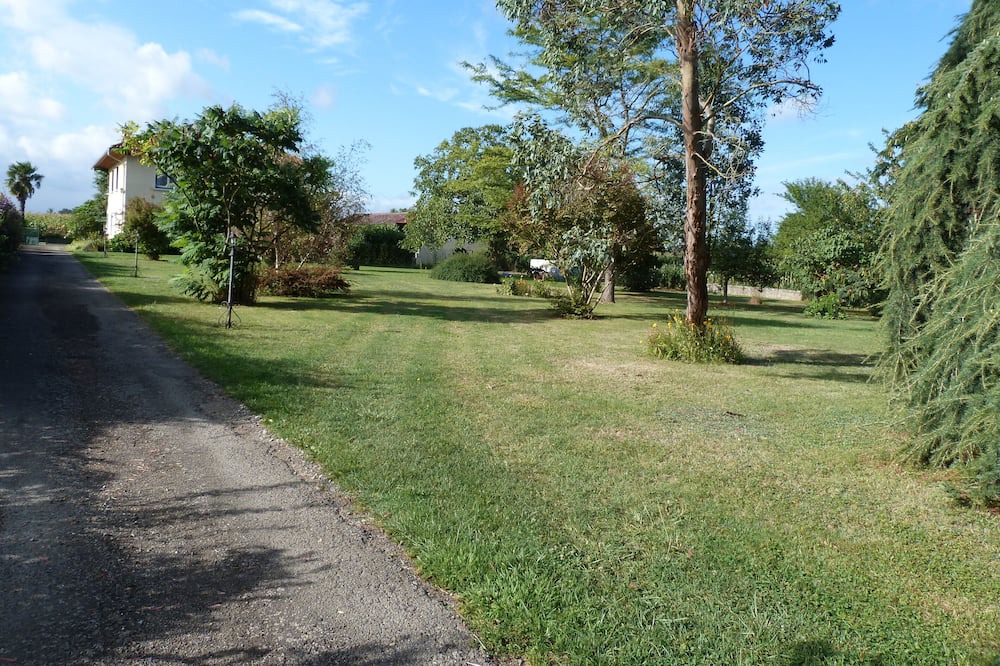 Photo of Outdoor in Vic-en-Bigorre