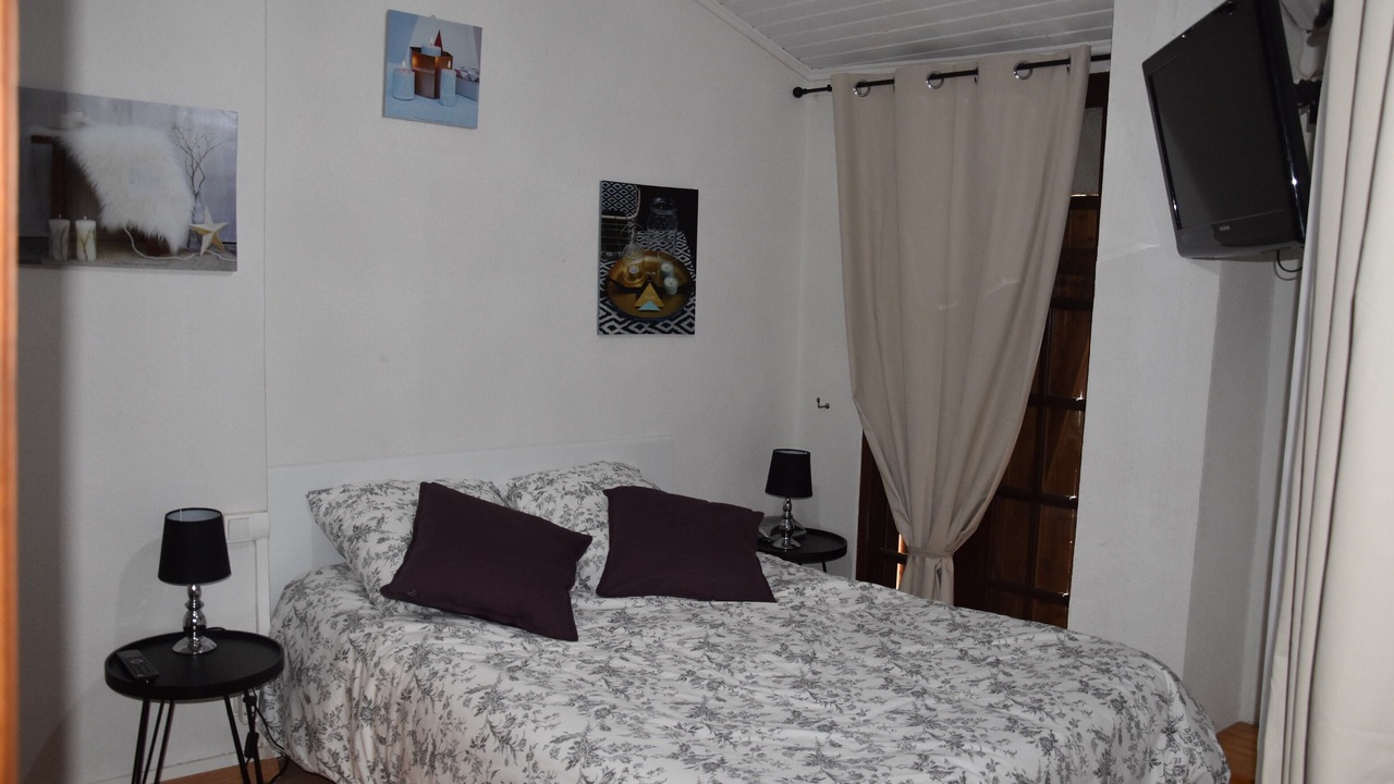 Photo of Bedroom in Sainte-Colombe-sur-Guette
