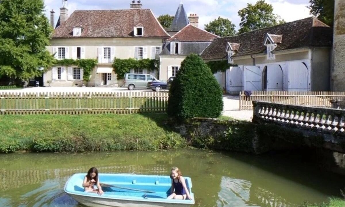 Photo of Outdoor in Rumilly-les-Vaudes