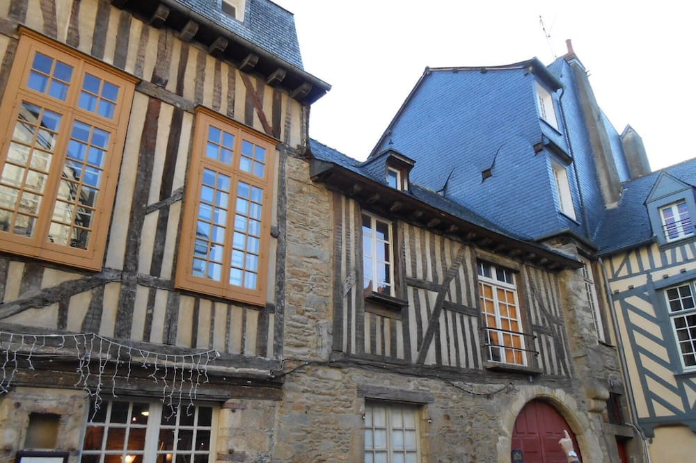 Photo of Outdoor in Plemet