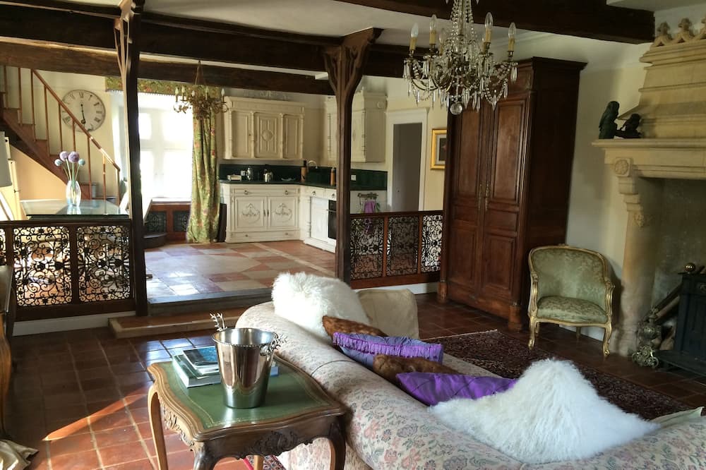 Photo of Livingroom in Vieuzos