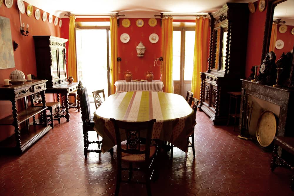 Photo of Livingroom in Valderoure