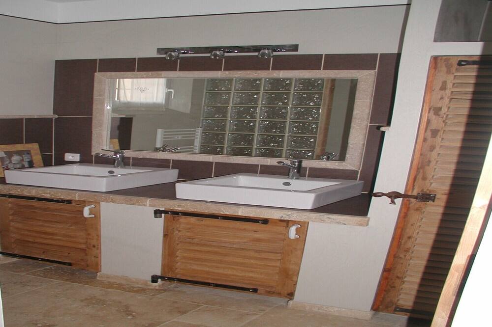 Photo of Bathroom in Bras-d'Asse