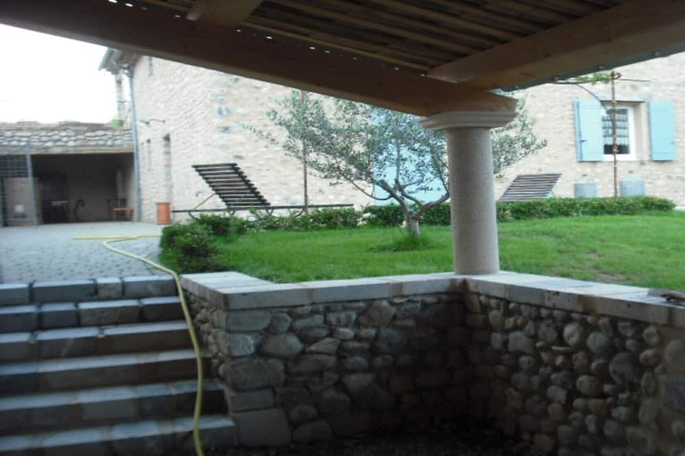 Photo of Patio Balcony in Bras-d'Asse