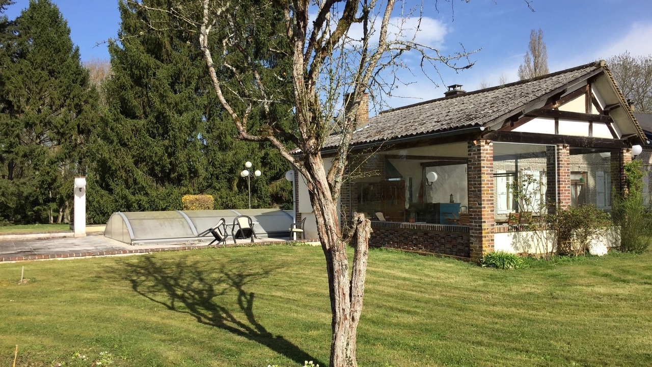Photo of Outdoor in Saint-Mards-en-Othe