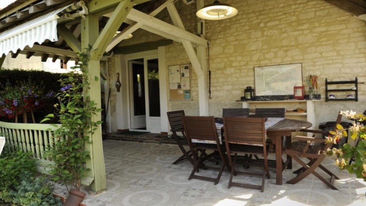 Photo of Outdoor in Eaux-Puiseaux