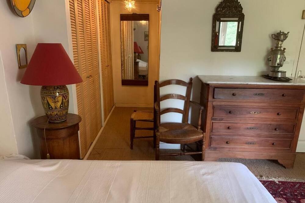 Photo of Bedroom in Collobrieres