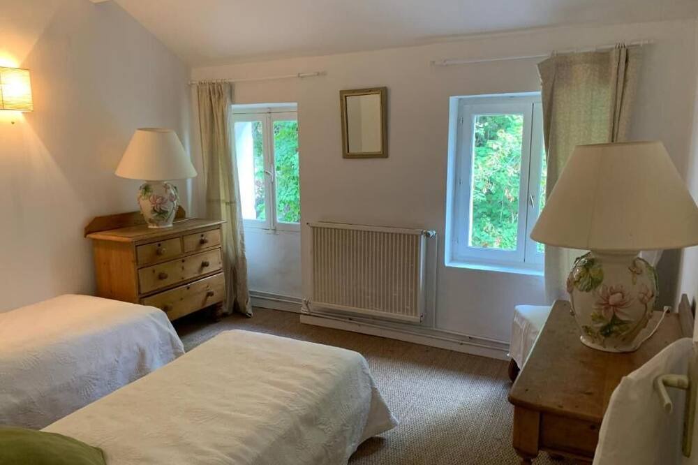 Photo of Bedroom in Collobrieres