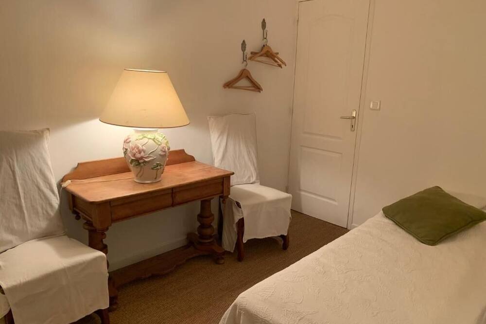 Photo of Bedroom in Collobrieres