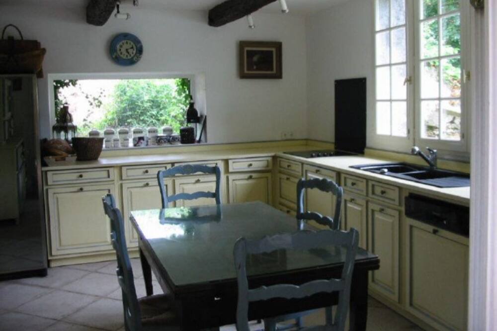 Photo of Kitchen in Collobrieres