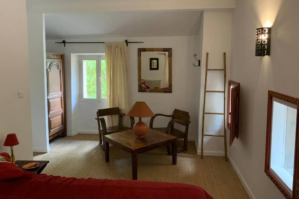 Photo of Livingroom in Collobrieres