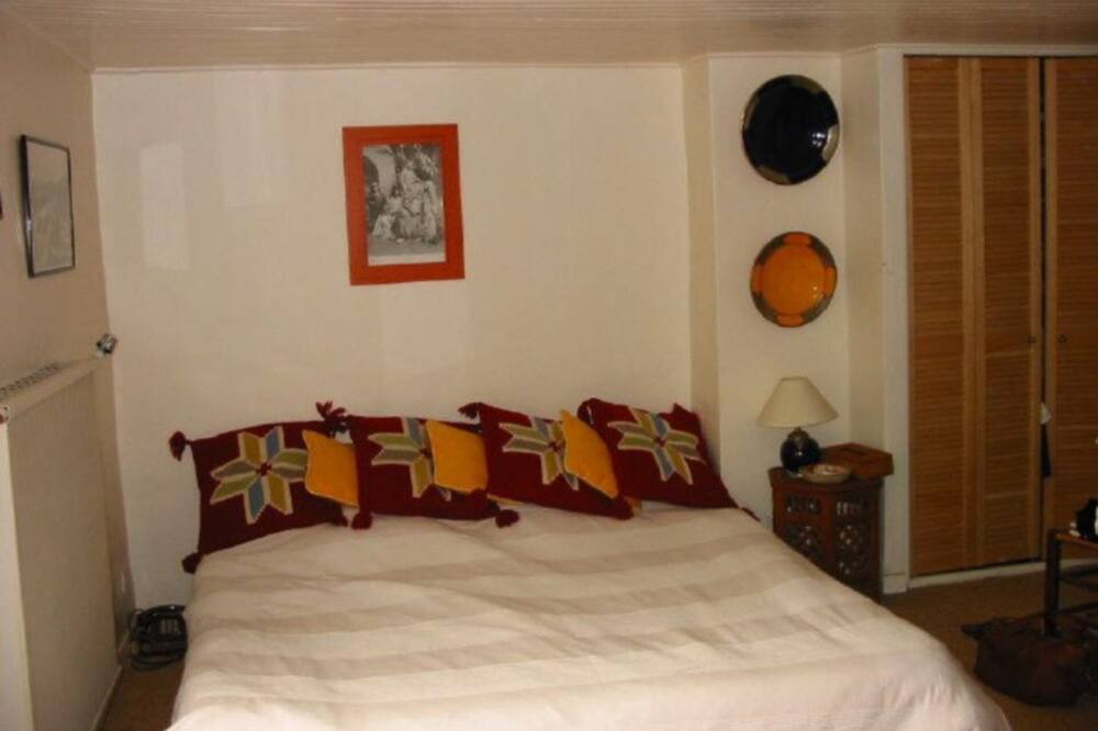 Photo of Bedroom in Collobrieres