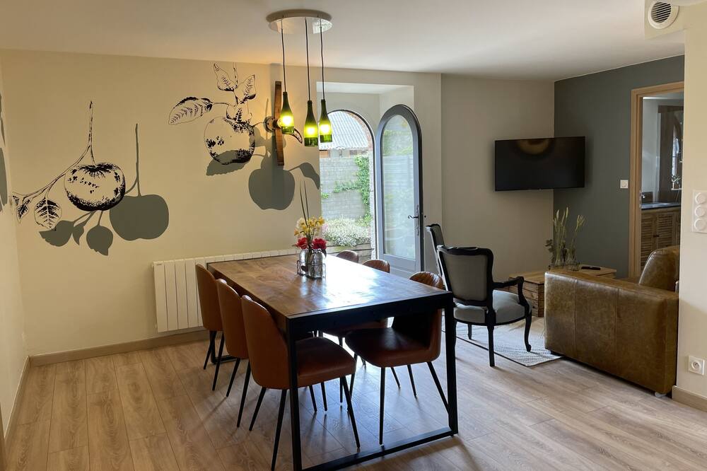 Photo of Others in Yffiniac