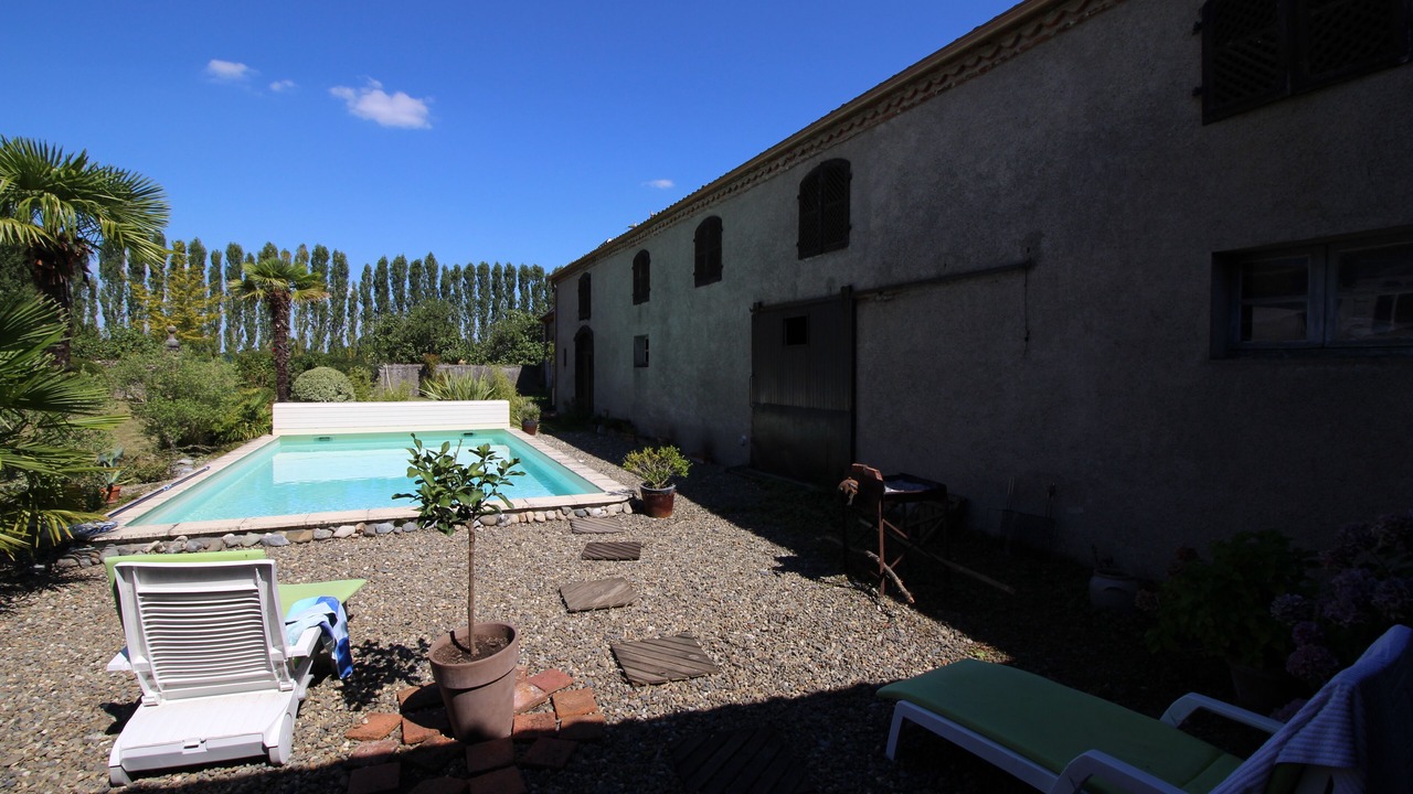 Photo of Outdoor in Liac