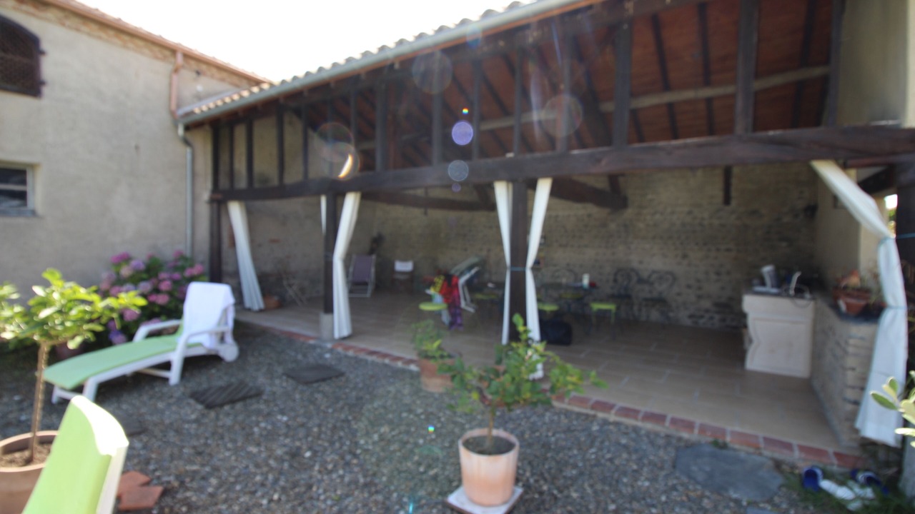 Photo of Outdoor in Liac