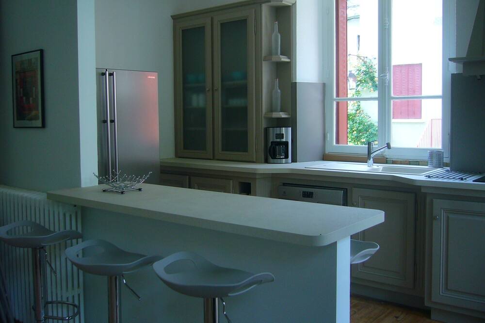 Photo of Kitchen in Bagneres-de-Luchon