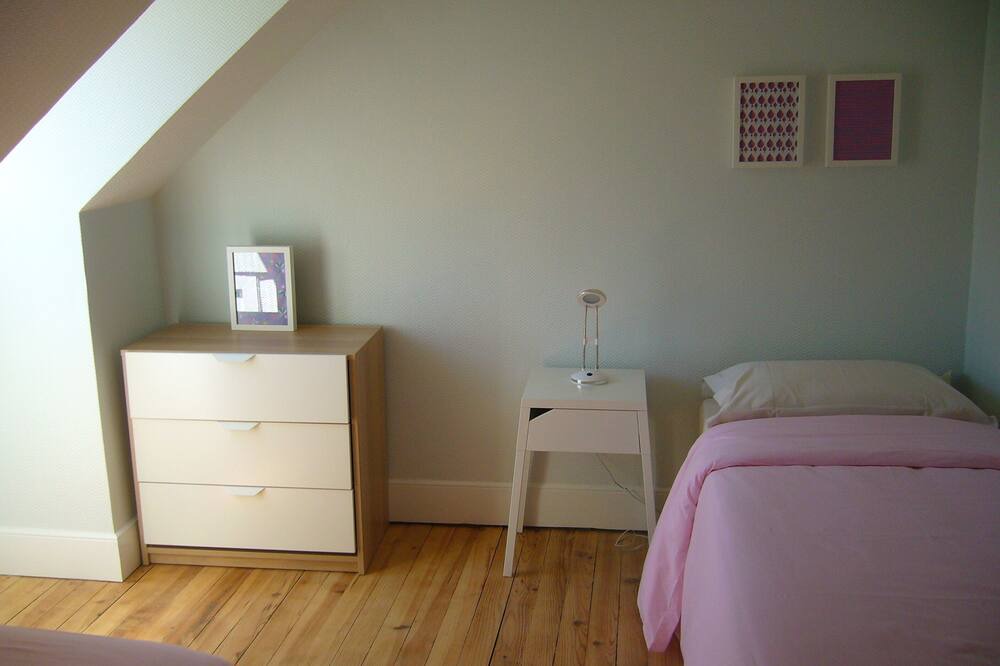 Photo of Bedroom in Bagneres-de-Luchon