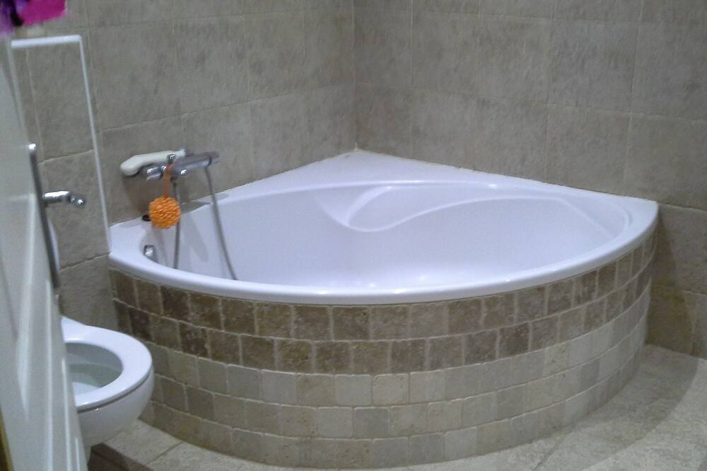 Photo of Bathroom in Figarella