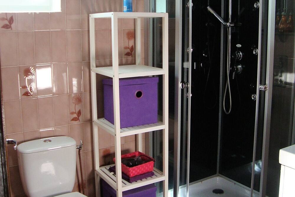 Photo of Bathroom in Argeles Gazost