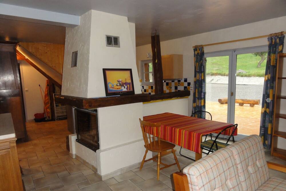 Photo of Livingroom in Embrun