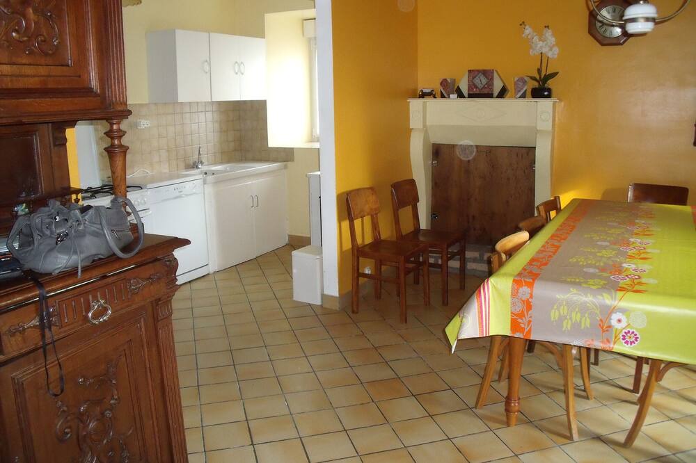 Photo of Kitchen in Saint-Cast-le-Guildo
