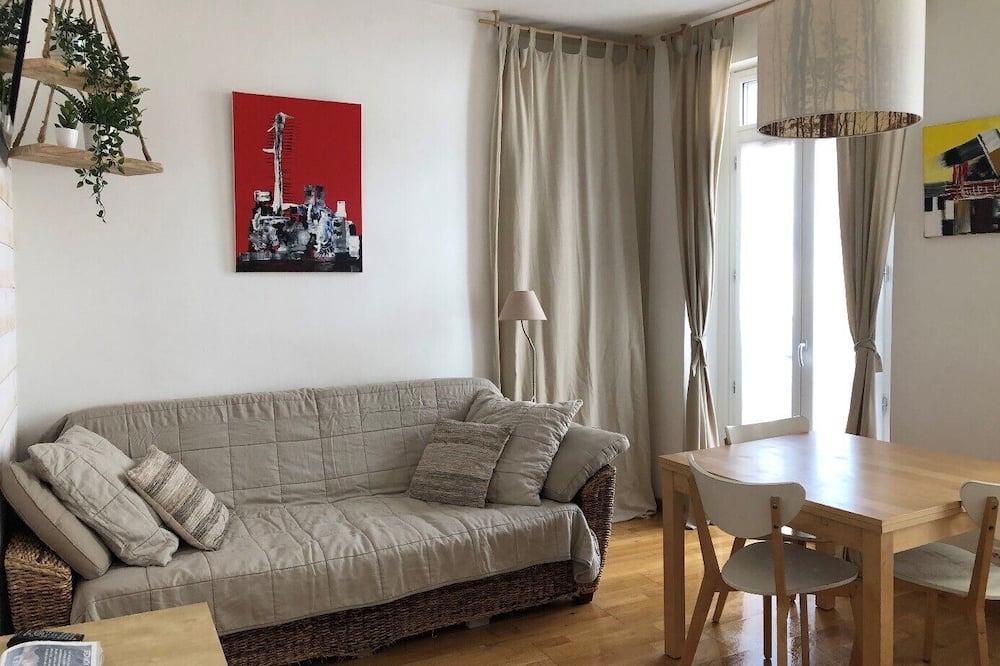 Photo of Livingroom in Cauterets