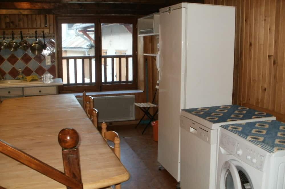 Photo of Kitchen in Beauvezer