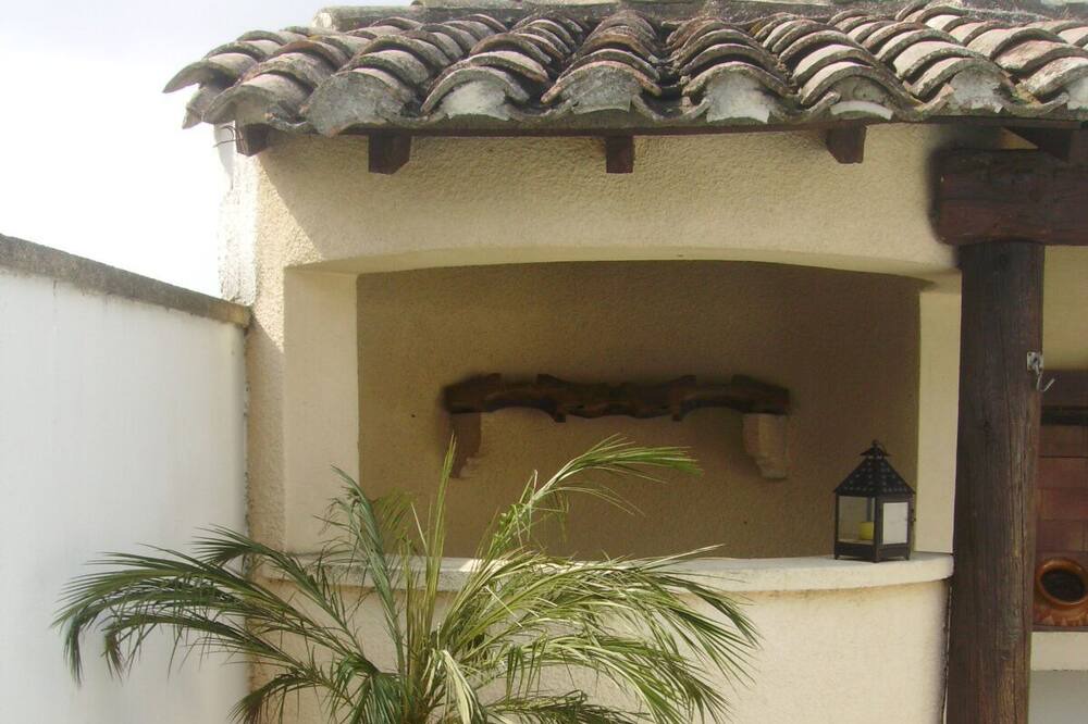 Photo of Outdoor in Ledenon