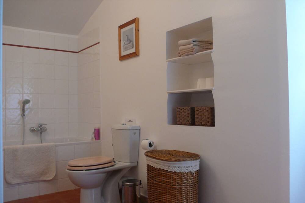 Photo of Bathroom in Bagnols-en-Foret