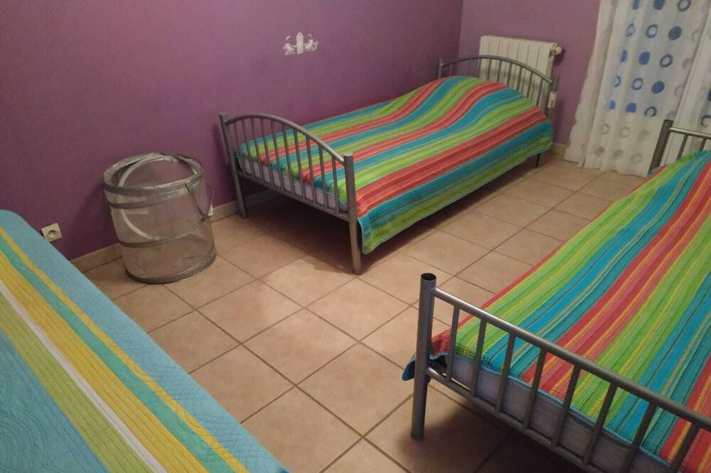 Photo of Bedroom in Vers-Pont-du-Gard